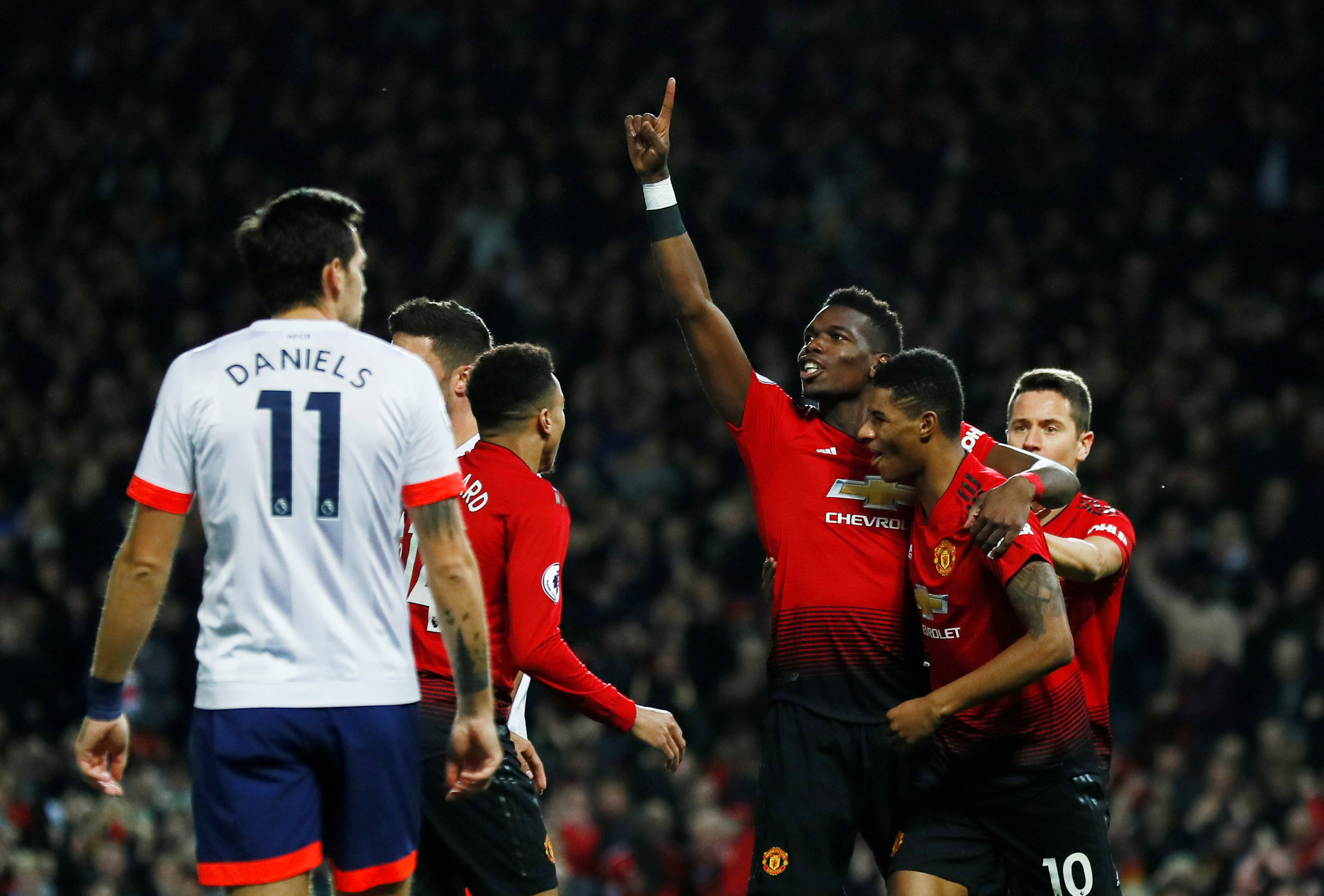 豪门都对其 豪门都对其