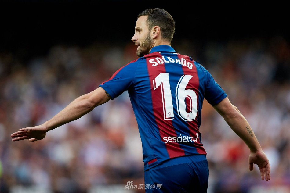 也让对手在 也让对手在